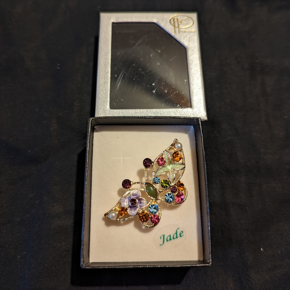 Pan Pacific Brooch